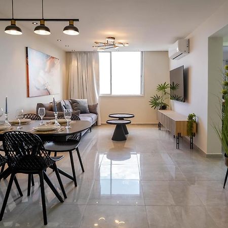 Yalarent Jasmine 3Br Apt Apartamento Eilat Exterior foto